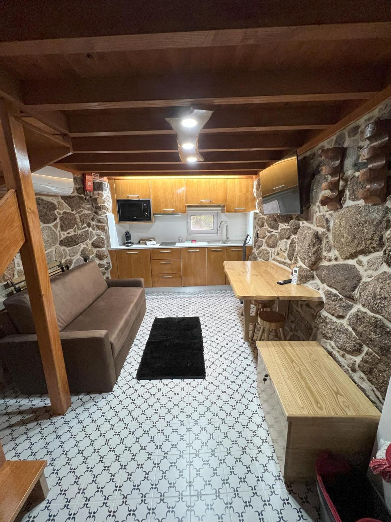 Casa Largo S Lourenco E Casa Da Videira Mazes 外观 照片